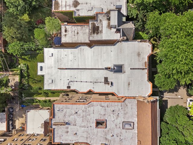 5715 S Blackstone Avenue 2S, Chicago, IL 60637