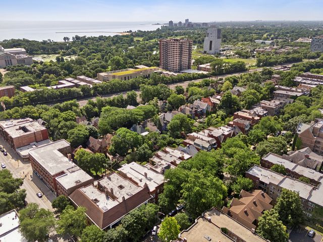 5715 S Blackstone Avenue 2S, Chicago, IL 60637