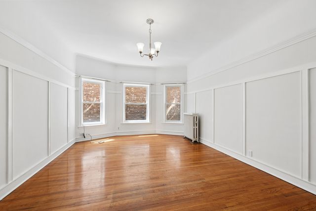 5715 S Blackstone Avenue 2S, Chicago, IL 60637