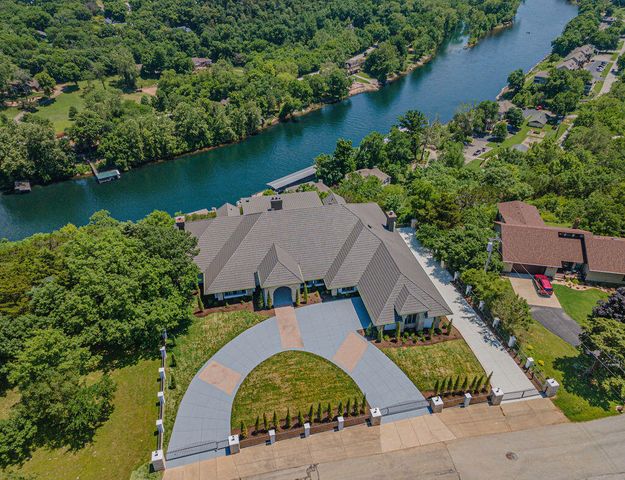 493 Shady Drive, Branson, MO 65616