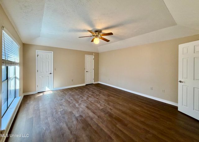 100 Villa Way, Clinton, MS 39056