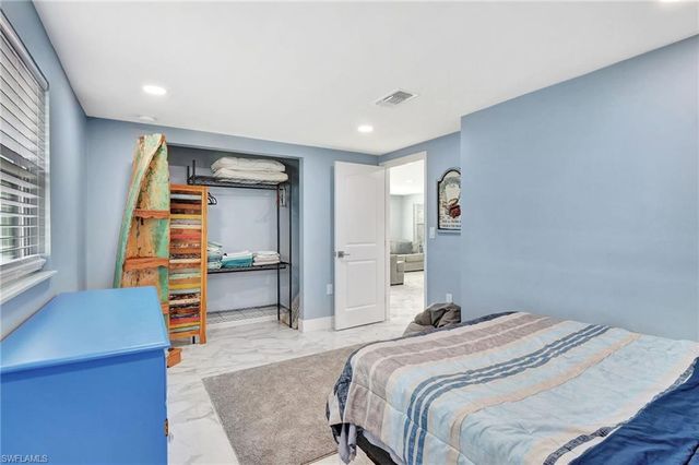 1009 Ridge ST, Naples, FL 34103