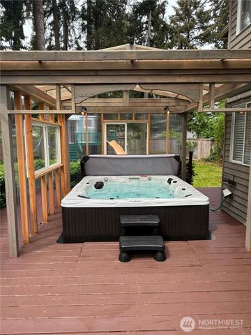 8602 164th Street Ct E, Puyallup, WA 98375