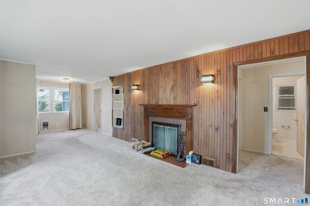 62 Douglas Drive, Meriden, CT 06451