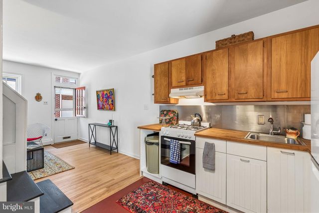 2410 MANNING ST, Philadelphia, PA 19103