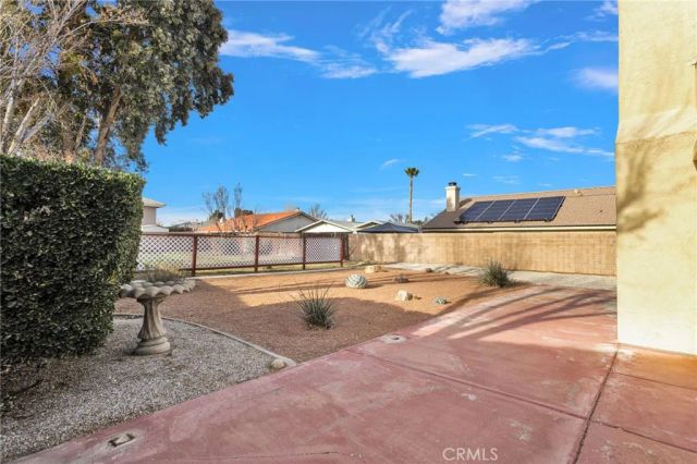 12760 Pinehurst, Victorville, CA 92395
