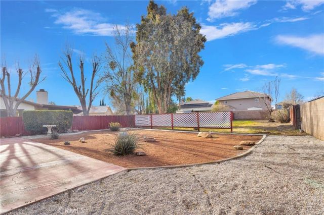 12760 Pinehurst, Victorville, CA 92395