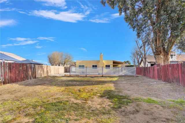 12760 Pinehurst, Victorville, CA 92395
