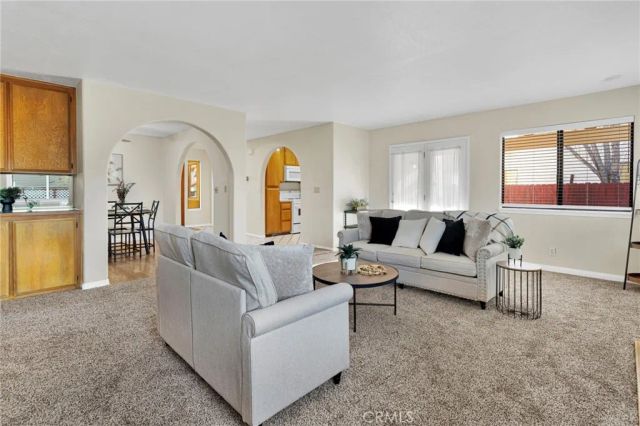 12760 Pinehurst, Victorville, CA 92395