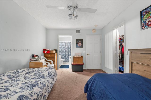 783 NW 42nd Pl, Deerfield Beach, FL 33064