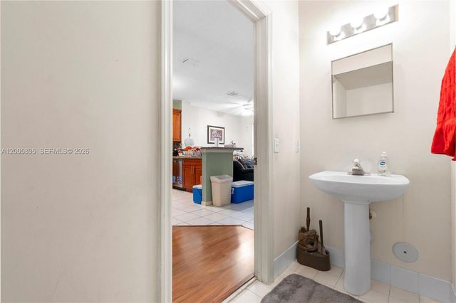 783 NW 42nd Pl, Deerfield Beach, FL 33064