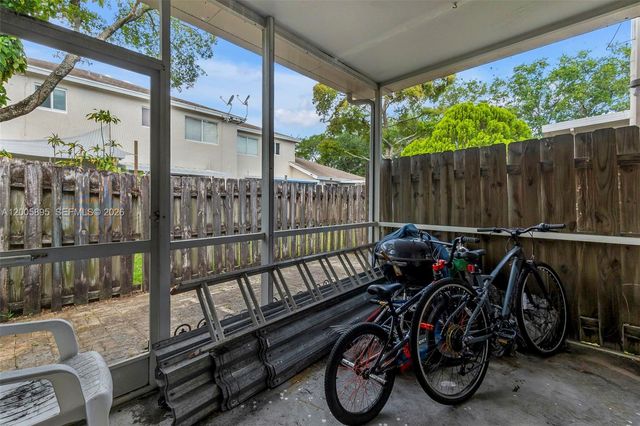 783 NW 42nd Pl, Deerfield Beach, FL 33064