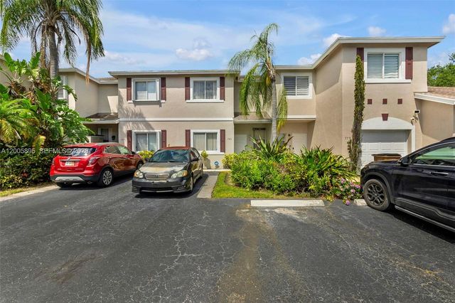 783 NW 42nd Pl, Deerfield Beach, FL 33064