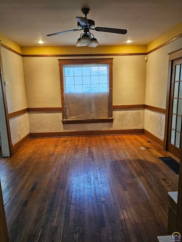 713 SW Clay ST, Topeka, KS 66606