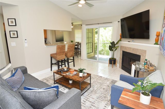 8752 MALLARD RESERVE DRIVE 203, Tampa, FL 33614