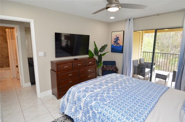 8752 MALLARD RESERVE DRIVE 203, Tampa, FL 33614
