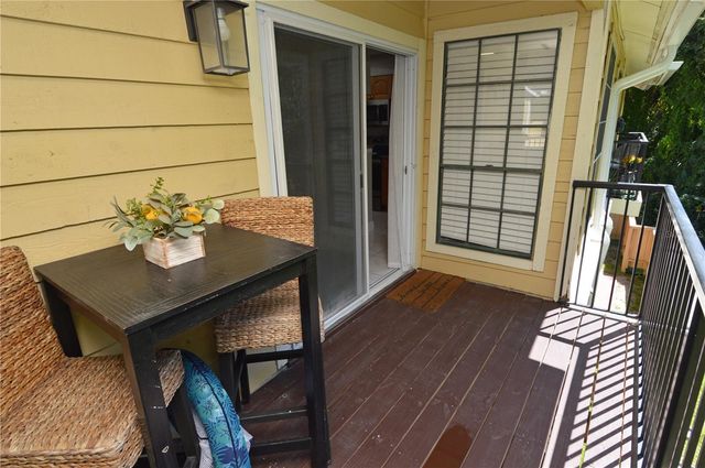 8752 MALLARD RESERVE DRIVE 203, Tampa, FL 33614