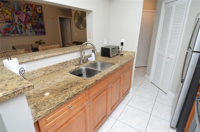 8752 MALLARD RESERVE DRIVE 203, Tampa, FL 33614