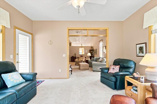 2774 Boulder Drive, Burnsville, MN 55337