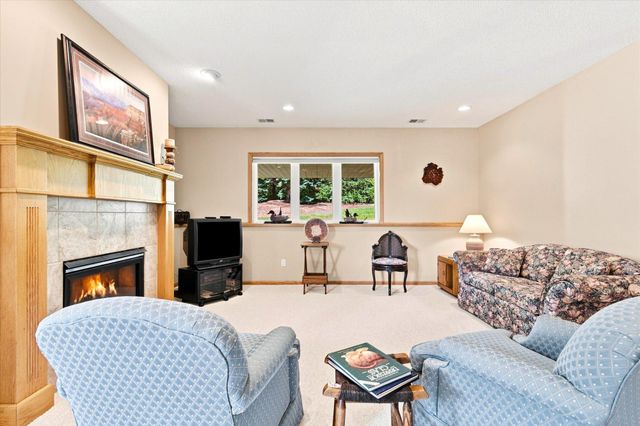 2774 Boulder Drive, Burnsville, MN 55337
