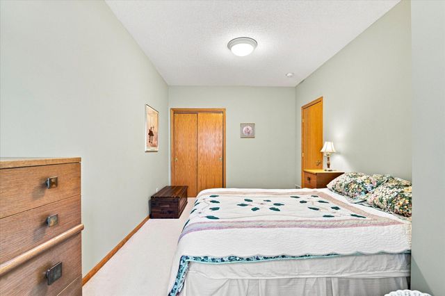 2774 Boulder Drive, Burnsville, MN 55337