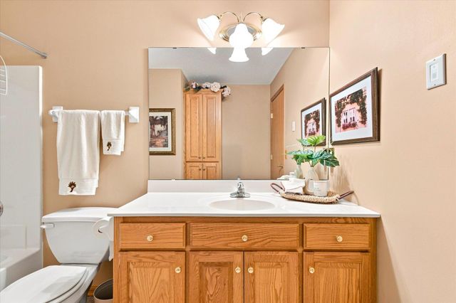 2774 Boulder Drive, Burnsville, MN 55337