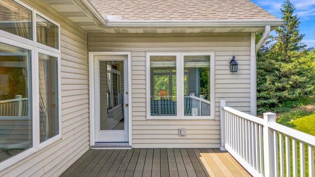 2774 Boulder Drive, Burnsville, MN 55337