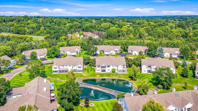 2774 Boulder Drive, Burnsville, MN 55337