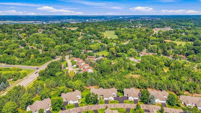 2774 Boulder Drive, Burnsville, MN 55337