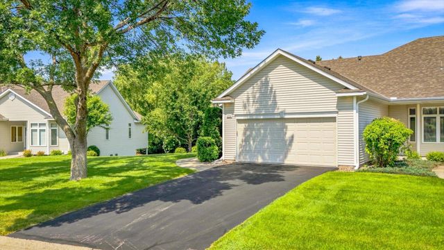 2774 Boulder Drive, Burnsville, MN 55337