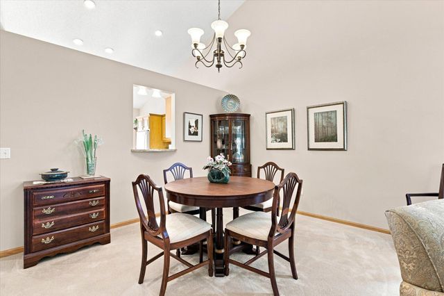 2774 Boulder Drive, Burnsville, MN 55337