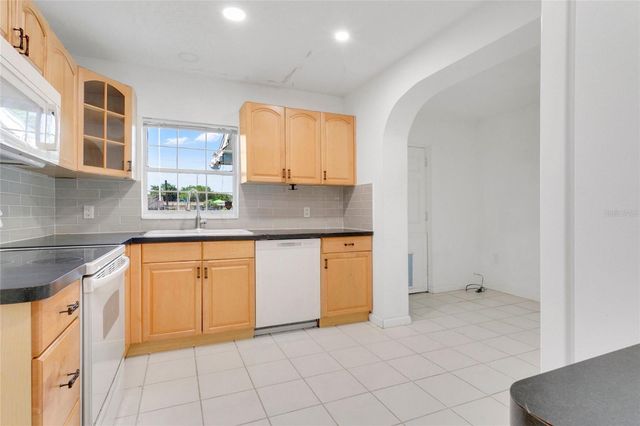 2482 ROXBURY ROAD, Winter Park, FL 32789