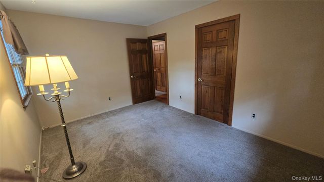 77 Tulip Road, Mahopac, NY 10541