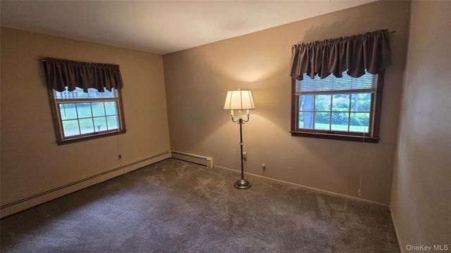 77 Tulip Road, Mahopac, NY 10541
