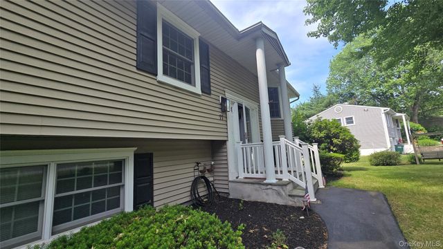 77 Tulip Road, Mahopac, NY 10541
