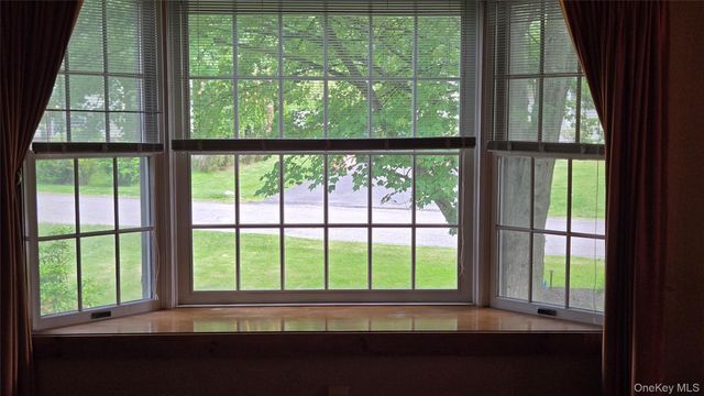 77 Tulip Road, Mahopac, NY 10541