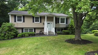 77 Tulip Road, Mahopac, NY 10541