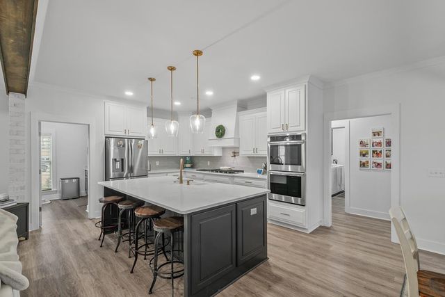 102 Clarksdale Ct, Dothan, AL 36305