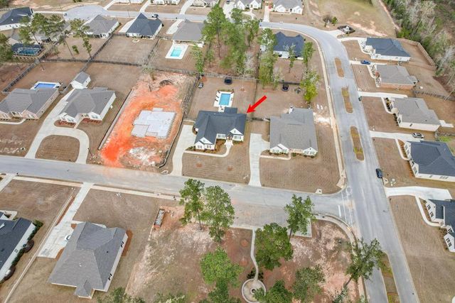 102 Clarksdale Ct, Dothan, AL 36305