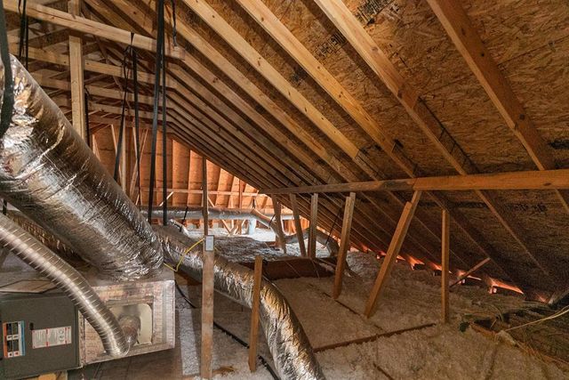 102 Clarksdale Ct, Dothan, AL 36305