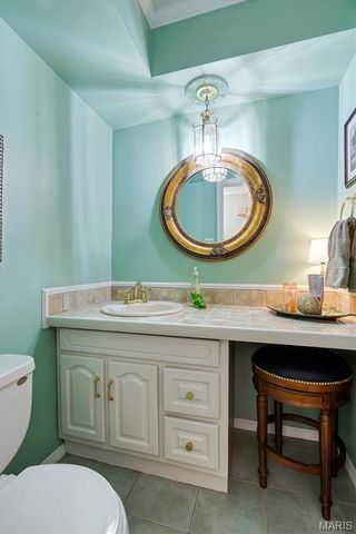 11877 Cresta Verde Drive, St Louis, MO 63146