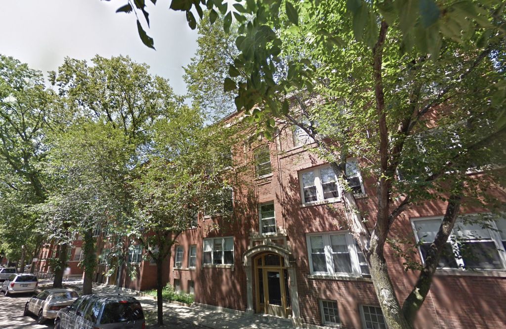 1302 W Rosemont Avenue 2, Chicago, IL 60660