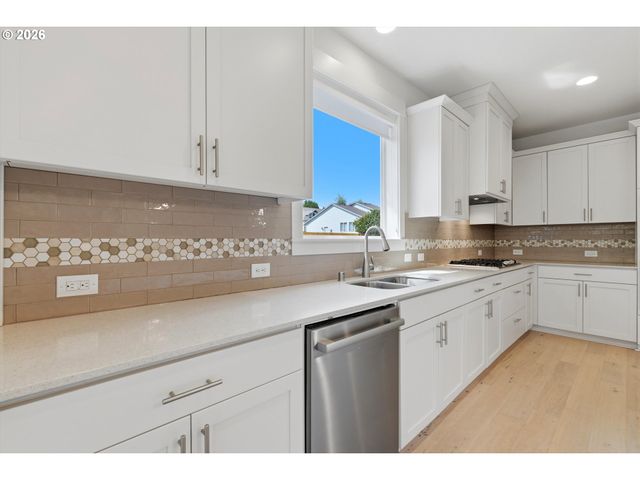 205 Nw 116TH St, Vancouver, WA 98685