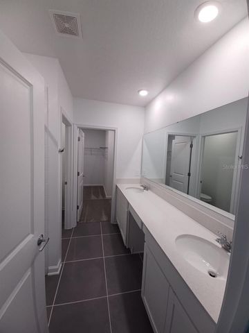 926 JACKSON AVENUE, Davenport, FL 33837