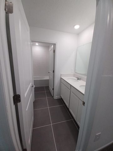 926 JACKSON AVENUE, Davenport, FL 33837