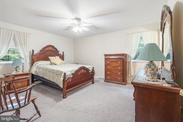 2407 E KINGS HWY, Coatesville, PA 19320