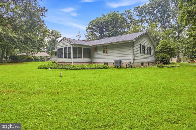 2407 E KINGS HWY, Coatesville, PA 19320
