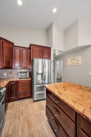 494 VILLAGE DRIVE, Tarpon Springs, FL 34689