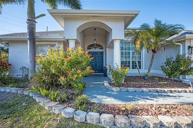 494 VILLAGE DRIVE, Tarpon Springs, FL 34689