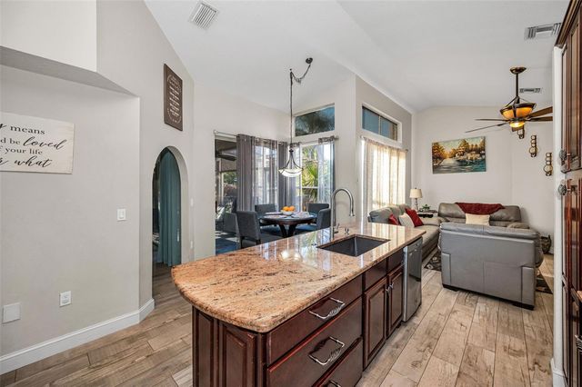 494 VILLAGE DRIVE, Tarpon Springs, FL 34689